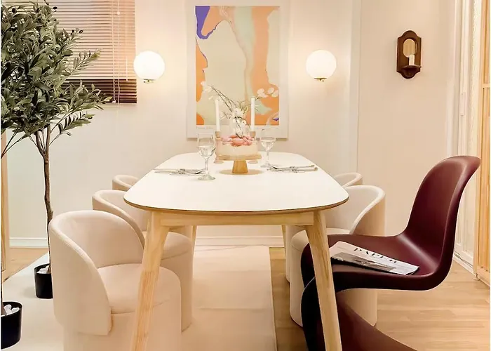 Appartement Heart Of Gangnam,garosu-gil, 10minute Walk From Sinsa Station *
