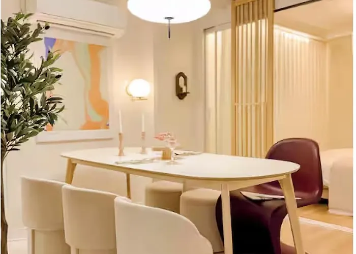 Appartement Heart Of Gangnam,garosu-gil, 10minute Walk From Sinsa Station