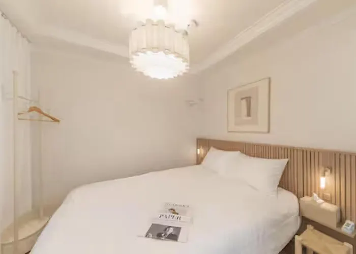 Heart Of Gangnam,garosu-gil, 10minute Walk From Sinsa Station Appartement