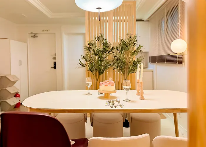 Heart Of Gangnam,garosu-gil, 10minute Walk From Sinsa Station * Séoul